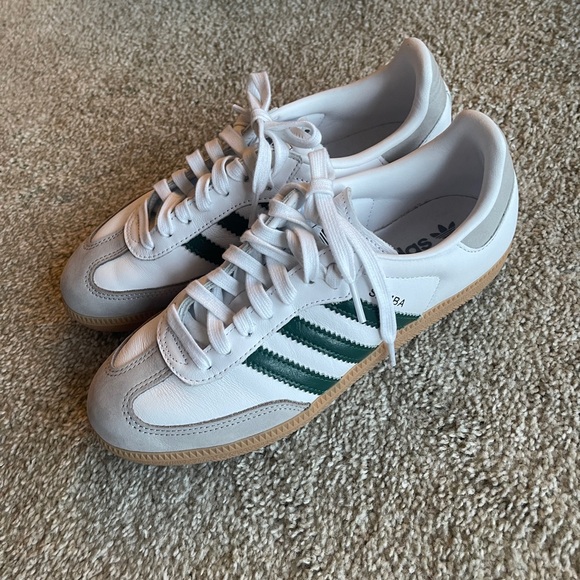 Adidas Samba White and Green Sneakers - Like New!! - Picture 3 of 5